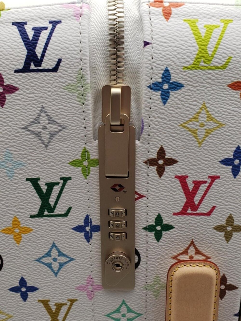 Authentic Louis Vuitton White Multicolor Spinner Carry-On Horizon 55 Murakami - Picture 8 of 16
